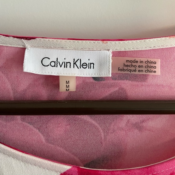 Calvin Klein Floral Top - Picture 6 of 8